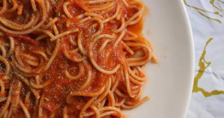 The Best Italian Spaghetti with tomato sauce